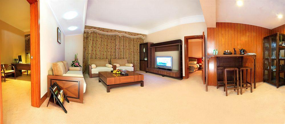 Jinhua Hotel Guangxi Нанинг Екстериор снимка